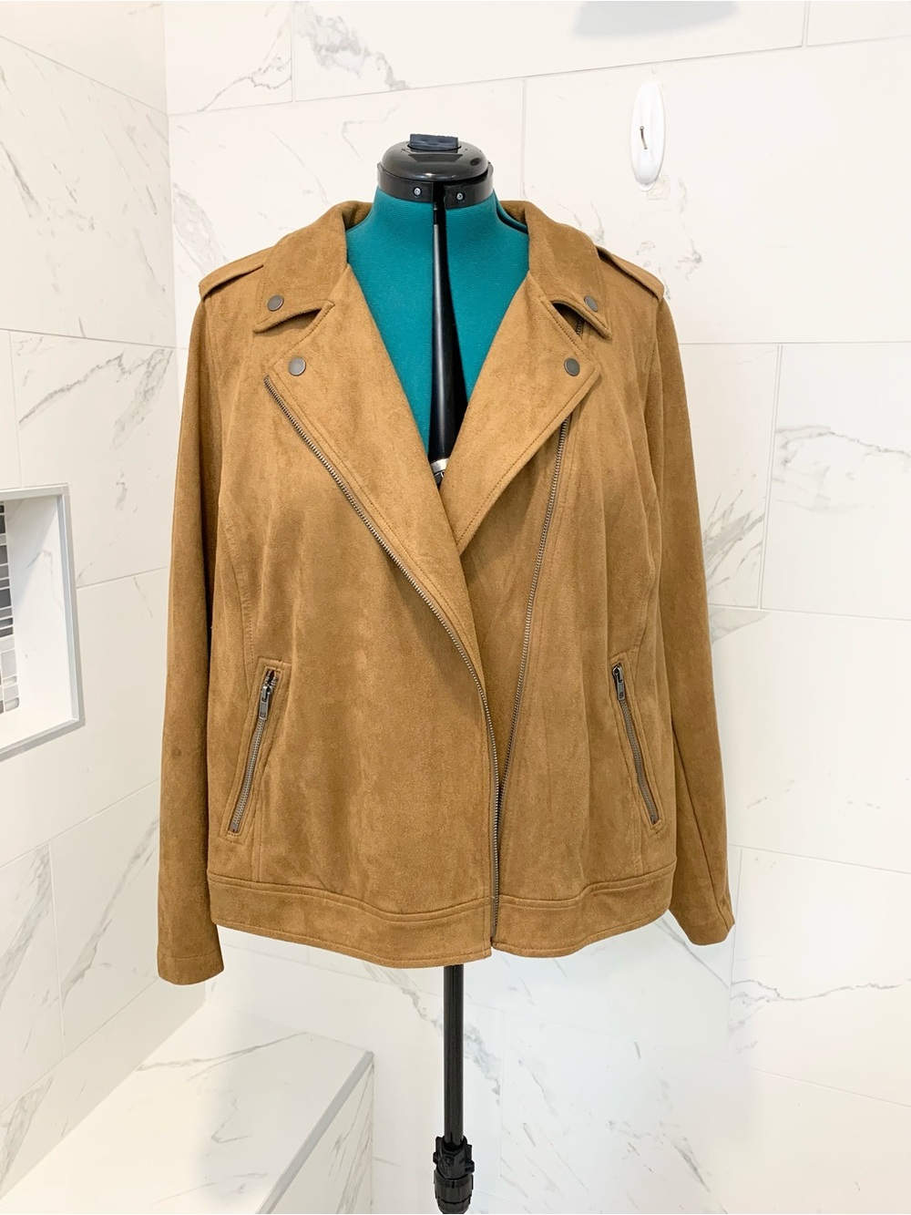 Style & Co. Plus-Size Suede Moto Jacket in Cognac 2X - Picture 16 of 16